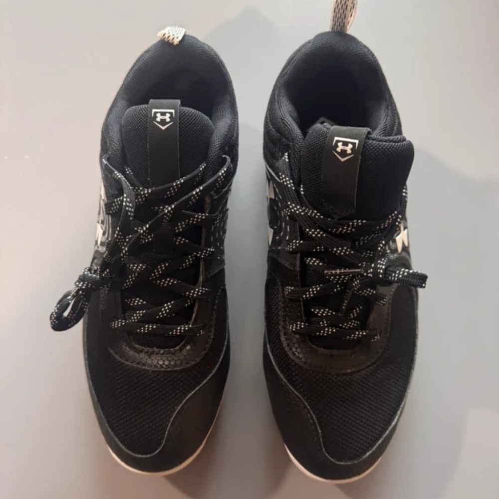 Under Armour Black and White Athletic Shoes